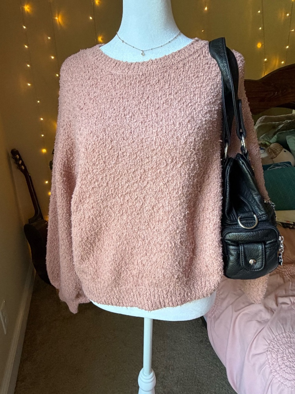 Crewneck dusty rose sweater